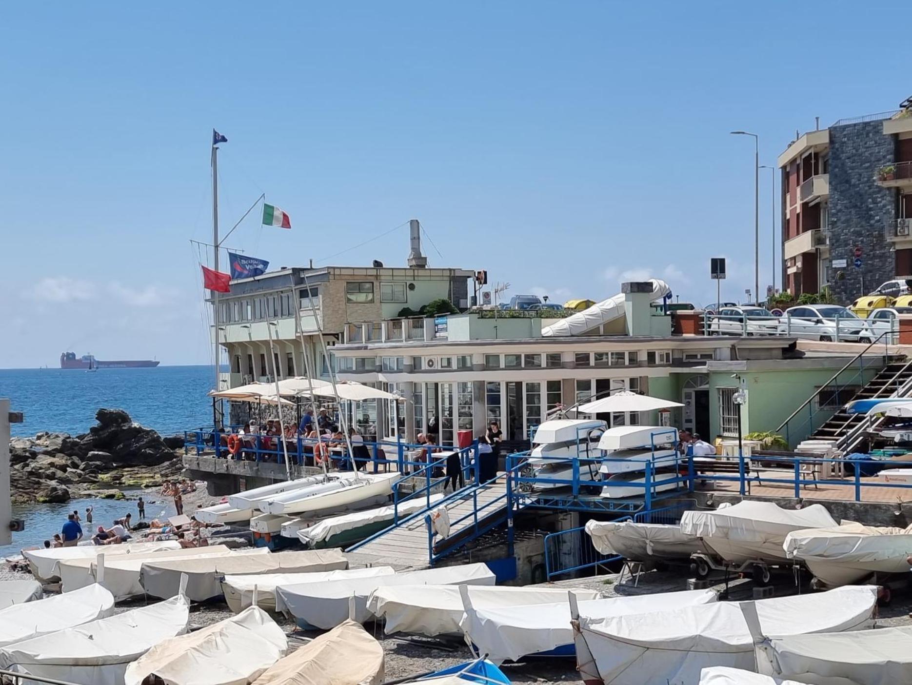 House Leomar Di Maria Villa Genova Eksteriør bilde